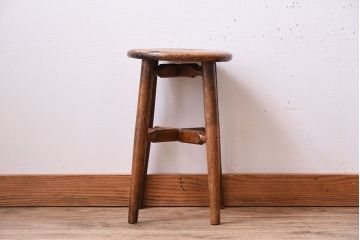 アンティーク家具　ナチュラルスタイル　古い木味のアンティークスツール(2)