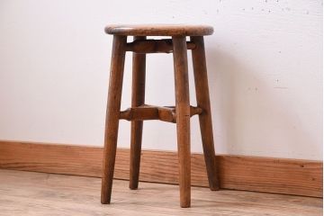 アンティーク家具　ナチュラルスタイル　古い木味のアンティークスツール(2)