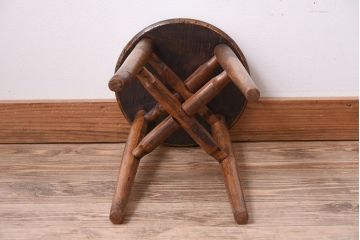 アンティーク家具　ナチュラルスタイル　古い木味のアンティークスツール(2)