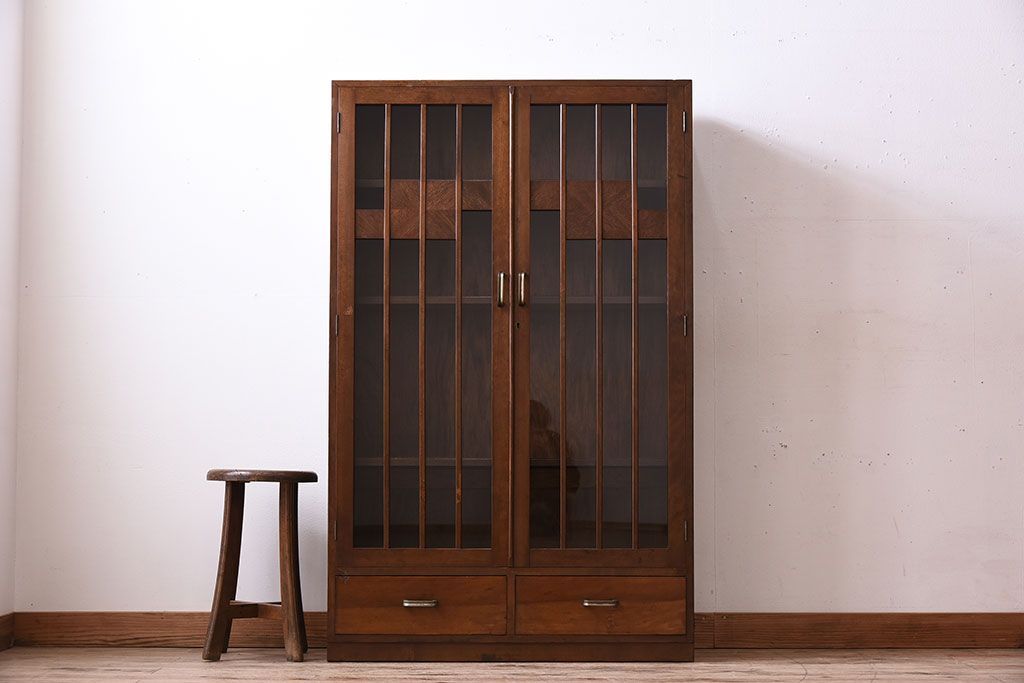 レトロ家具　和製アンティーク　レトロモダンな大ぶり本箱(ブックケース)