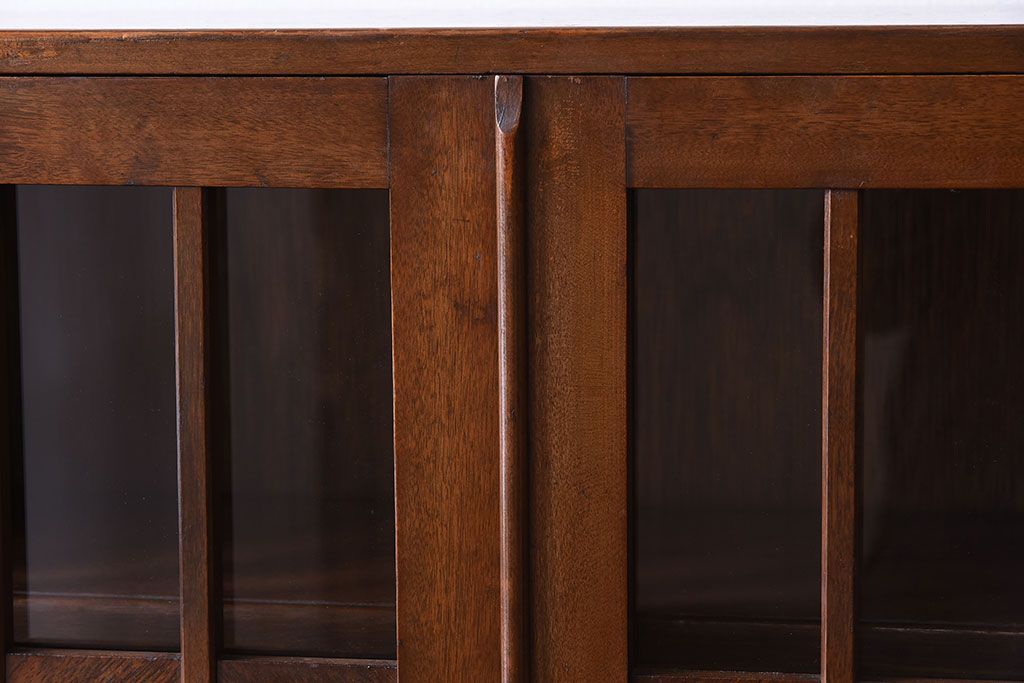 レトロ家具　和製アンティーク　レトロモダンな大ぶり本箱(ブックケース)