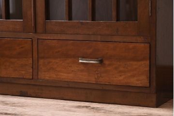 レトロ家具　和製アンティーク　レトロモダンな大ぶり本箱(ブックケース)