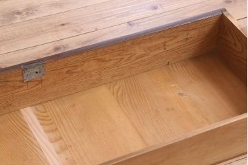 アンティーク家具　大正昭和期　アンティーク　脚付き!丸窓がお洒落な木製ローボード