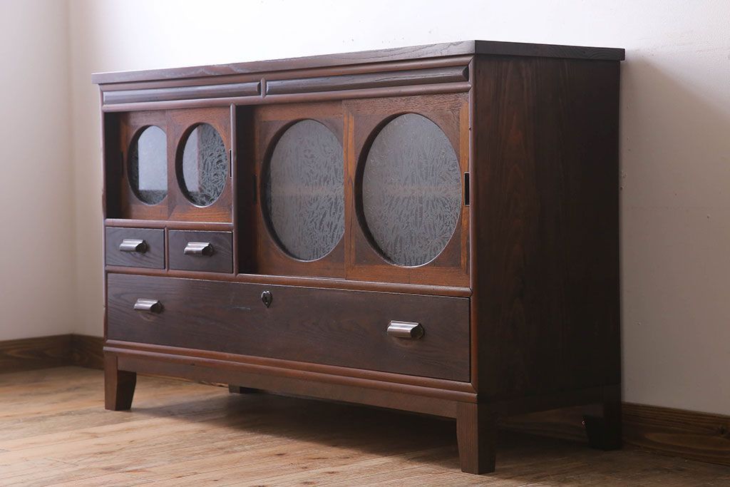 アンティーク家具　大正昭和期　アンティーク　脚付き!丸窓がお洒落な木製ローボード