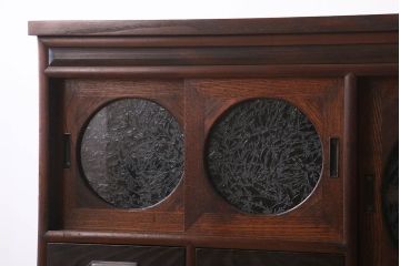 アンティーク家具　大正昭和期　アンティーク　脚付き!丸窓がお洒落な木製ローボード