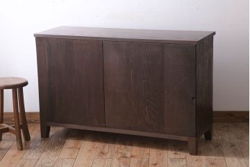 アンティーク家具　大正昭和期　アンティーク　脚付き!丸窓がお洒落な木製ローボード