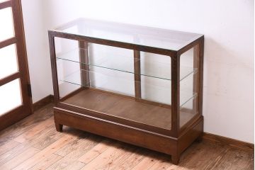 レトロ家具　昭和レトロ　古い木製のシンプルな脚付きガラスケース(ショーケース)(3)