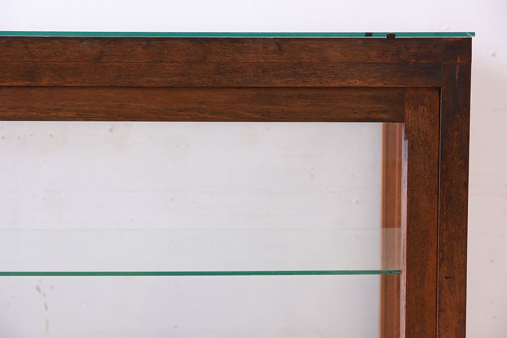 レトロ家具　昭和レトロ　古い木製のシンプルな脚付きガラスケース(ショーケース)(3)