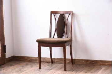 ヴィンテージ家具　北欧ビンテージ　G-PLAN　Xバックチェア(ダイニングチェア)(2)