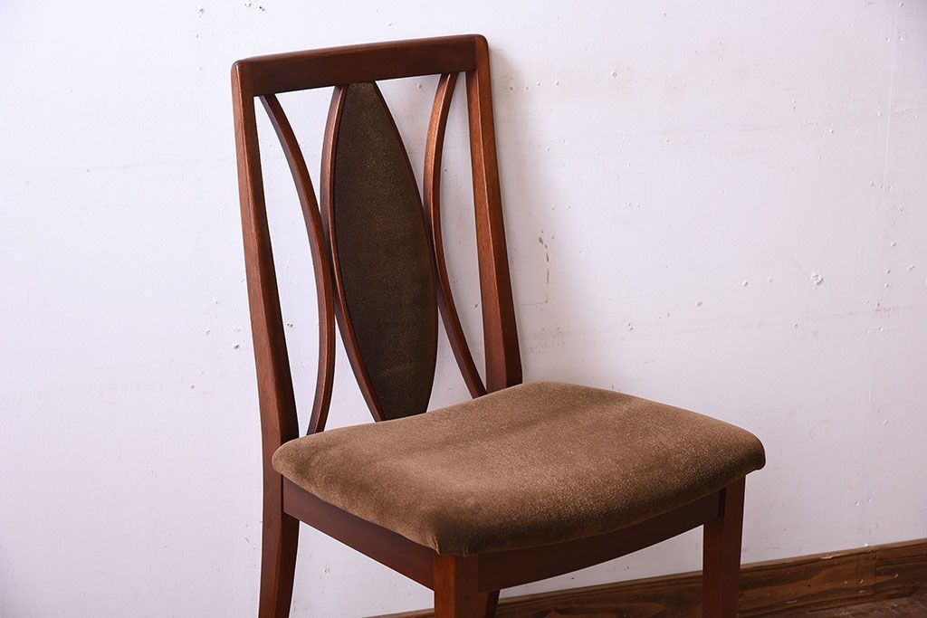 ヴィンテージ家具　北欧ビンテージ　G-PLAN　Xバックチェア(ダイニングチェア)(2)
