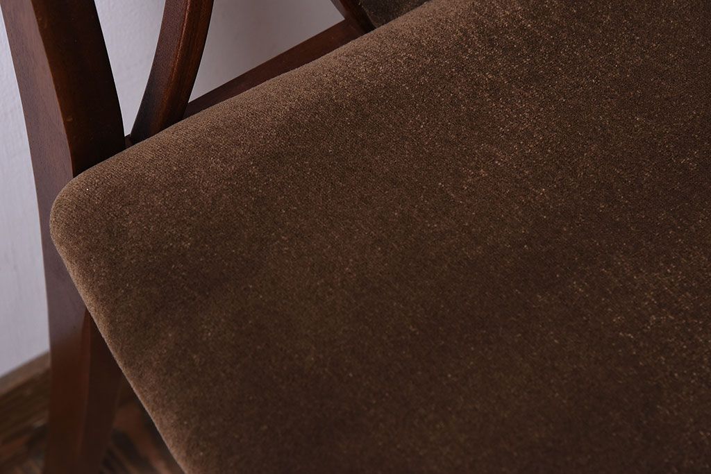 ヴィンテージ家具　北欧ビンテージ　G-PLAN　Xバックチェア(ダイニングチェア)(2)