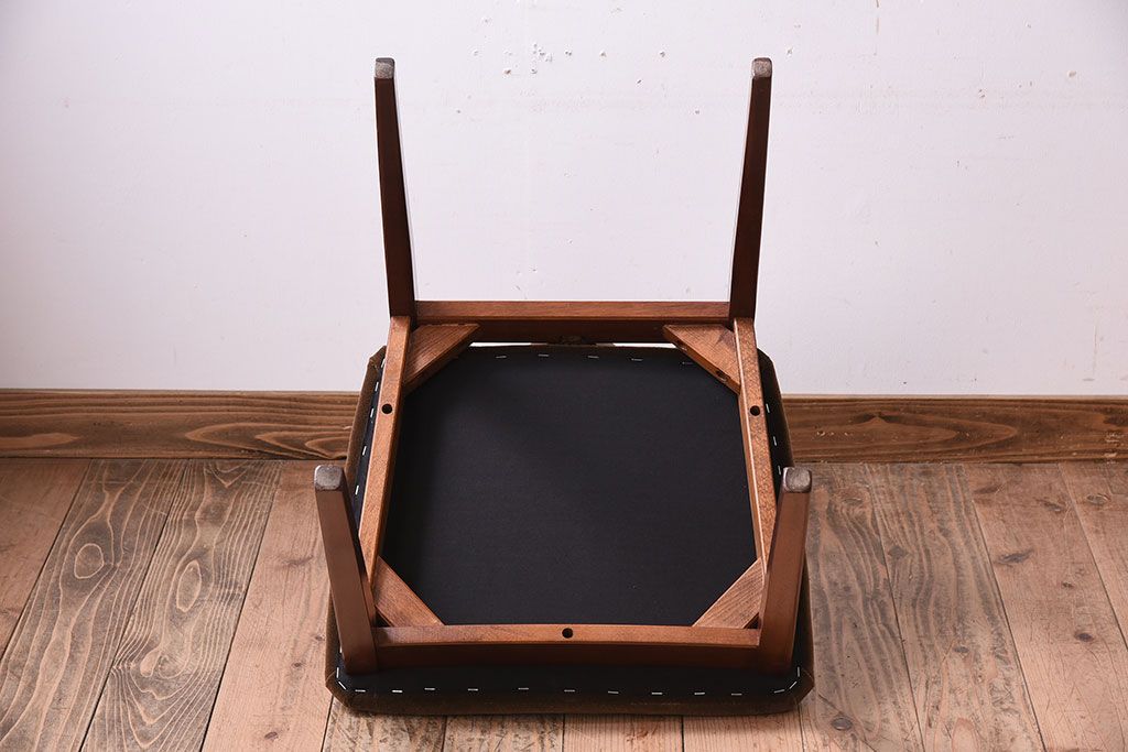 ヴィンテージ家具　北欧ビンテージ　G-PLAN　Xバックチェア(ダイニングチェア)(2)