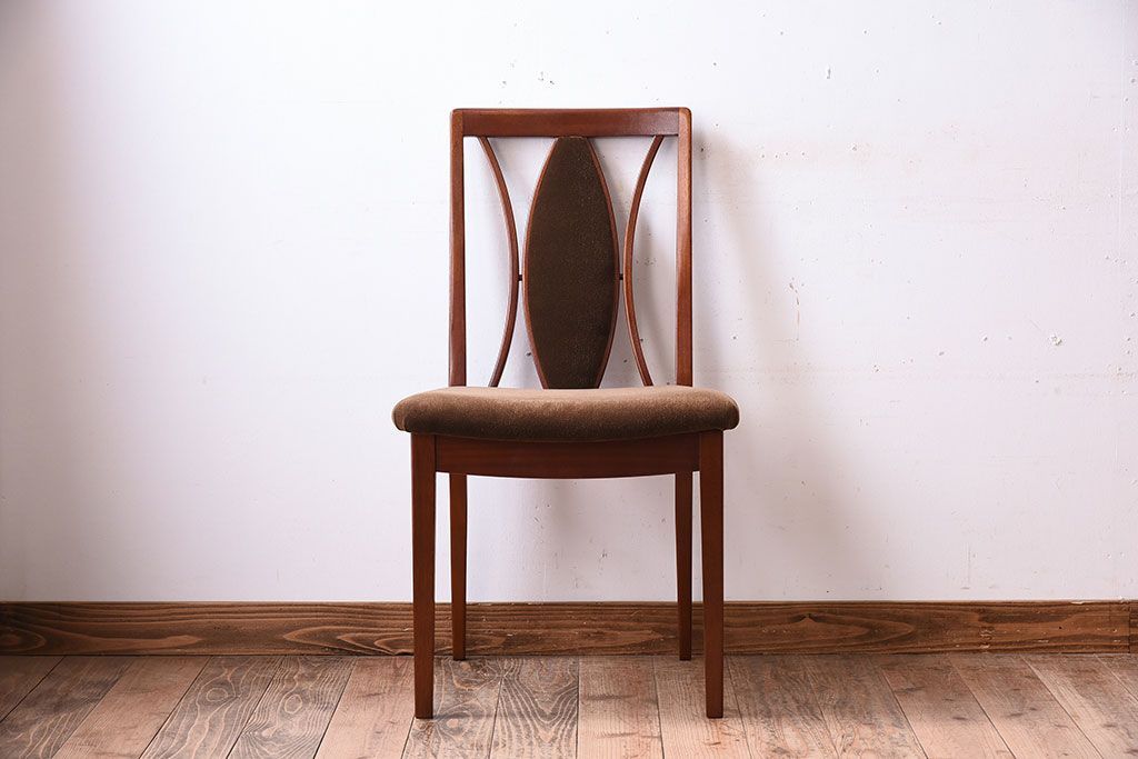 ヴィンテージ家具　北欧ビンテージ　G-PLAN　Xバックチェア(ダイニングチェア)(3)