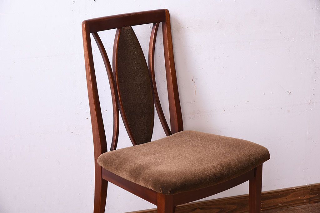 ヴィンテージ家具　北欧ビンテージ　G-PLAN　Xバックチェア(ダイニングチェア)(3)