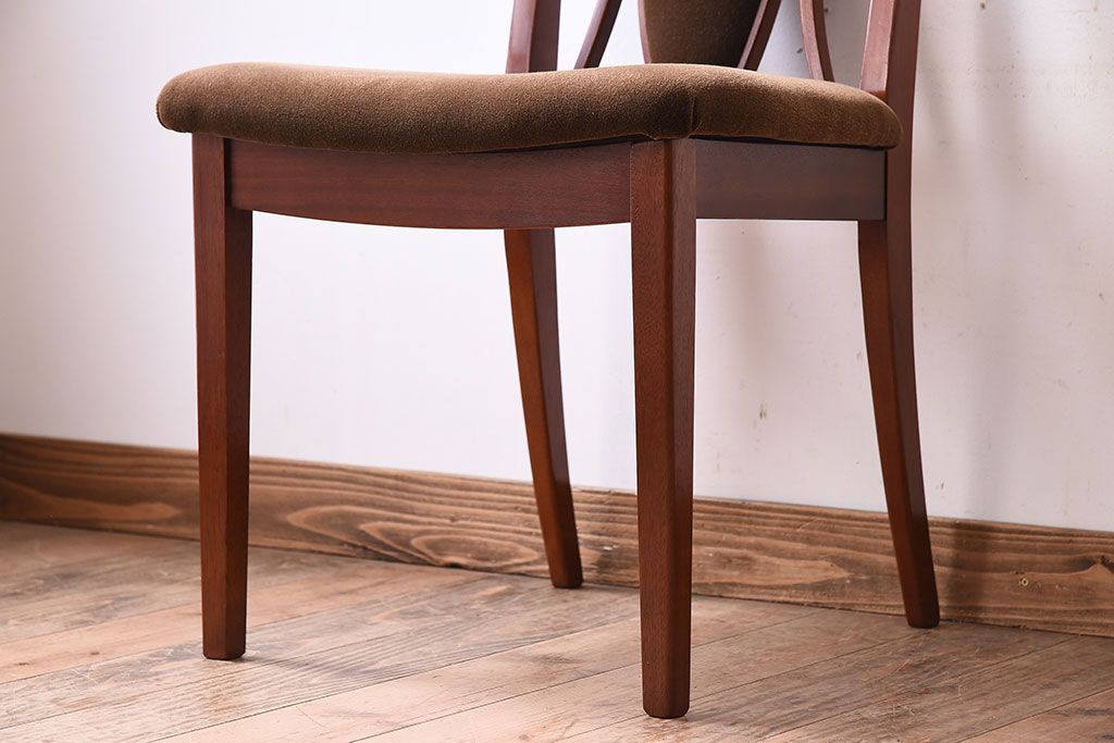 ヴィンテージ家具　北欧ビンテージ　G-PLAN　Xバックチェア(ダイニングチェア)(3)