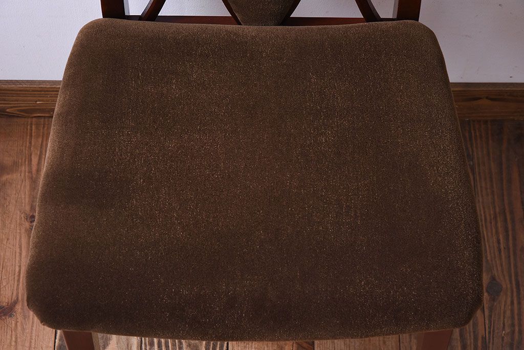 ヴィンテージ家具　北欧ビンテージ　G-PLAN　Xバックチェア(ダイニングチェア)(3)