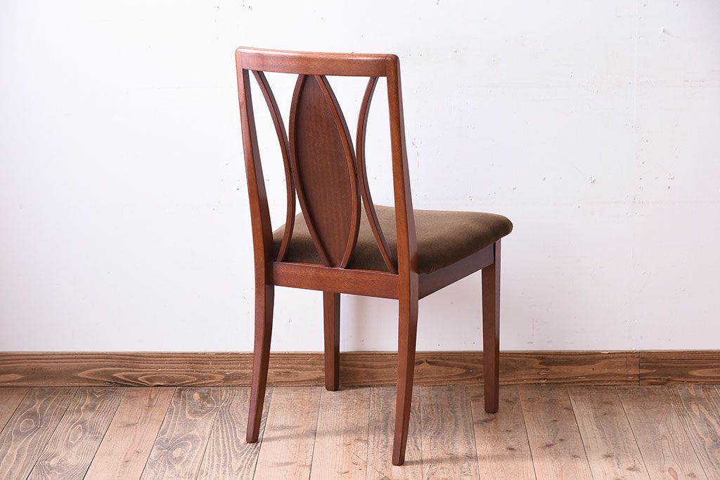 ヴィンテージ家具　北欧ビンテージ　G-PLAN　Xバックチェア(ダイニングチェア)(3)