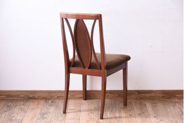 ヴィンテージ家具　北欧ビンテージ　G-PLAN　Xバックチェア(ダイニングチェア)(3)