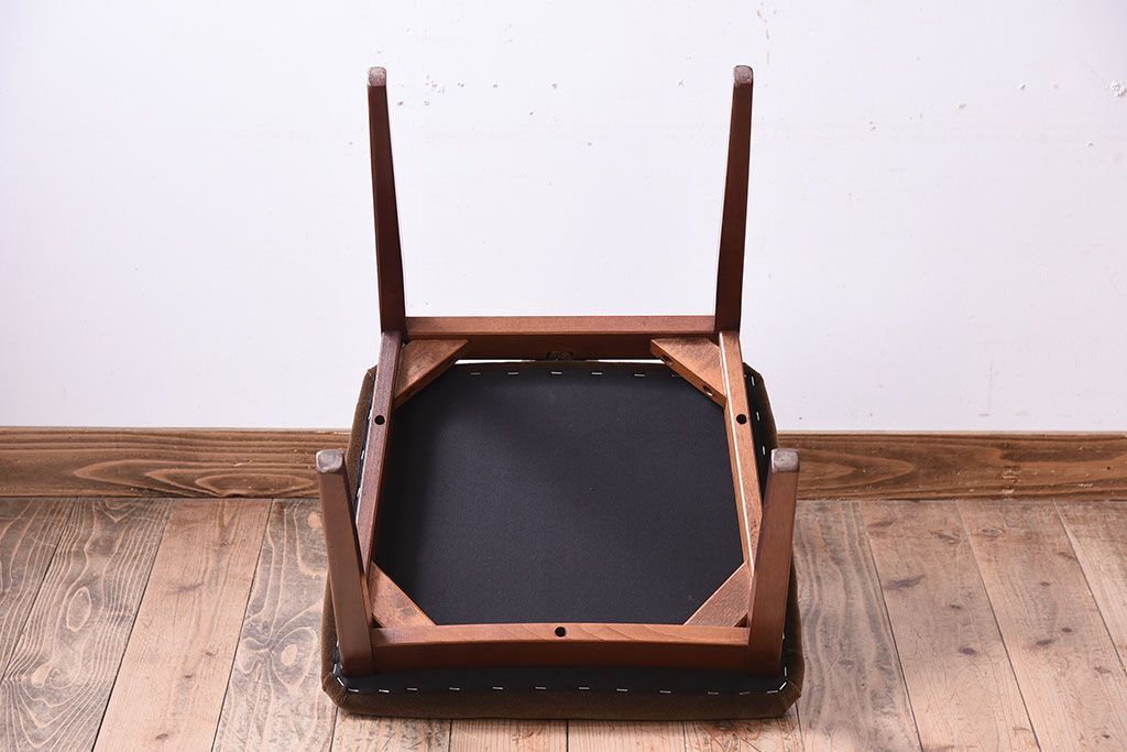 ヴィンテージ家具　北欧ビンテージ　G-PLAN　Xバックチェア(ダイニングチェア)(3)