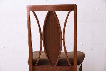 ヴィンテージ家具　北欧ビンテージ　G-PLAN　Xバックチェア(ダイニングチェア)
