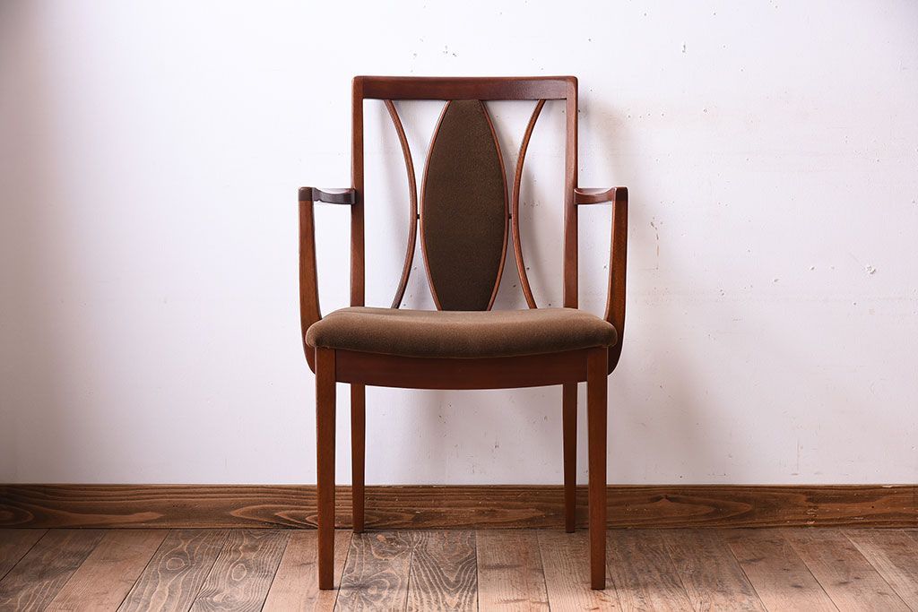 ヴィンテージ家具　北欧ビンテージ　G-PLAN　Xバックアームチェア