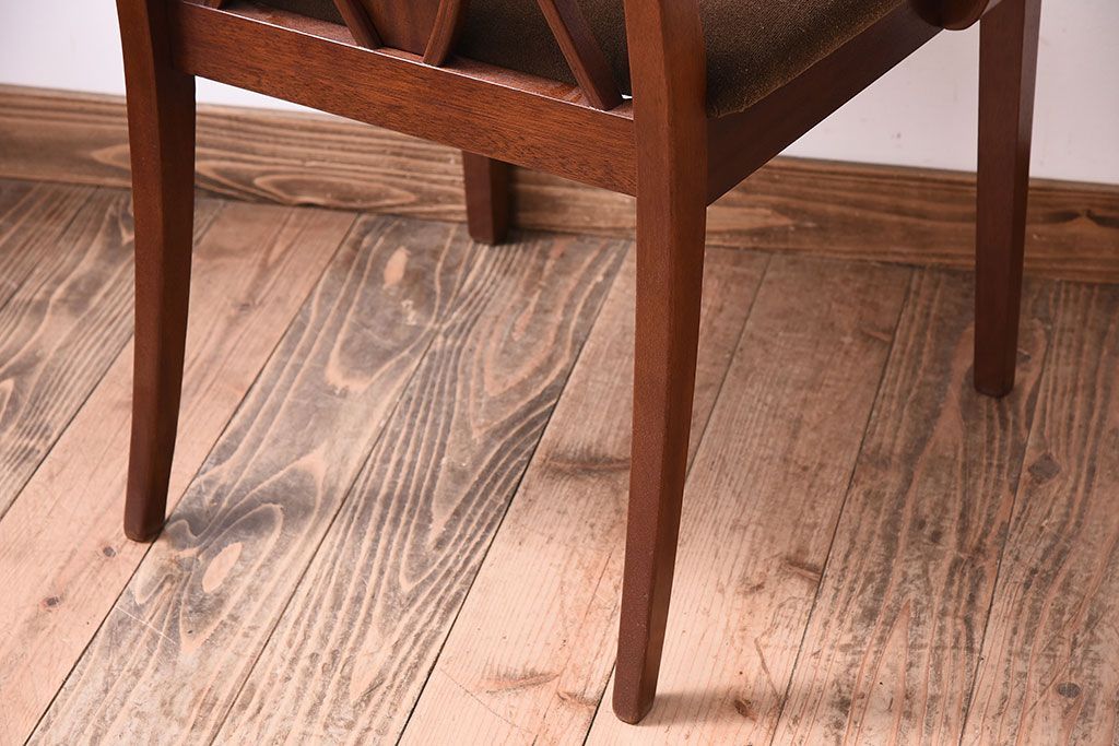 ヴィンテージ家具　北欧ビンテージ　G-PLAN　Xバックアームチェア
