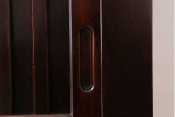 中古　民芸家具　高級品　四尺　欅材の重ね水屋箪笥(食器棚)(定価約128万円)