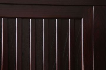 中古　民芸家具　高級品　四尺　欅材の重ね水屋箪笥(食器棚)(定価約128万円)