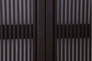 裏ガラス入り!ガラス帯のアンティーク格子戸2枚セット