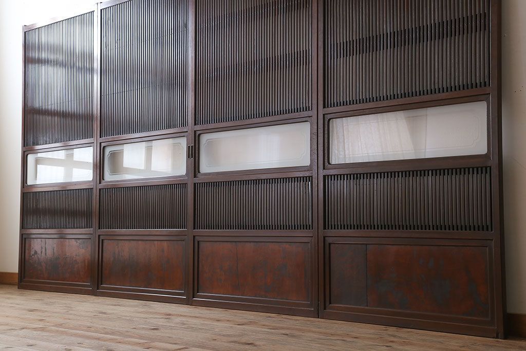 古民具・骨董　裏ガラス付き!ガラス帯のアンティーク格子戸4枚セット