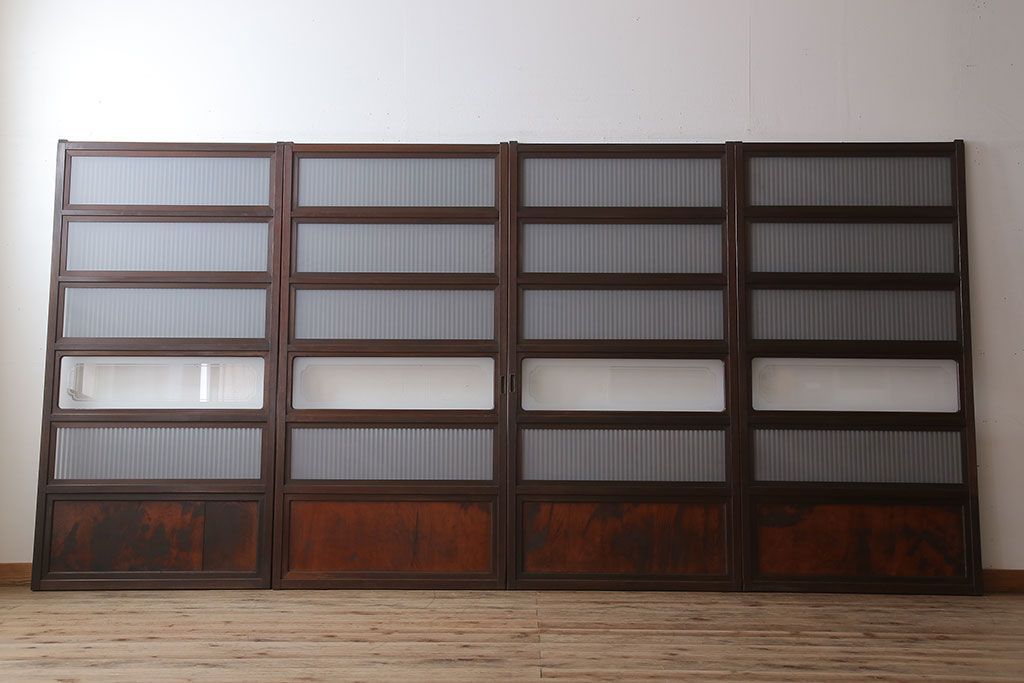 古民具・骨董　裏ガラス付き!ガラス帯のアンティーク格子戸4枚セット