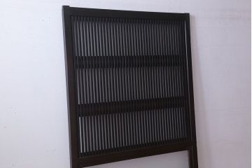 裏ガラス入り!ダイヤガラス帯のアンティーク格子戸