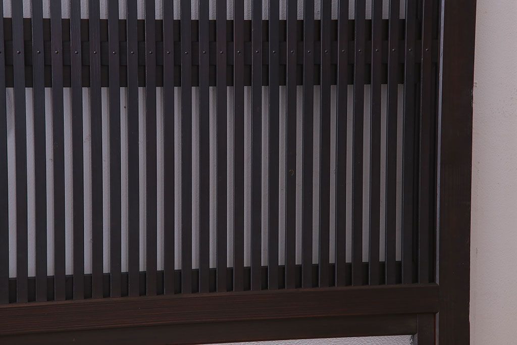 裏ガラス入り!ダイヤガラス帯のアンティーク格子戸