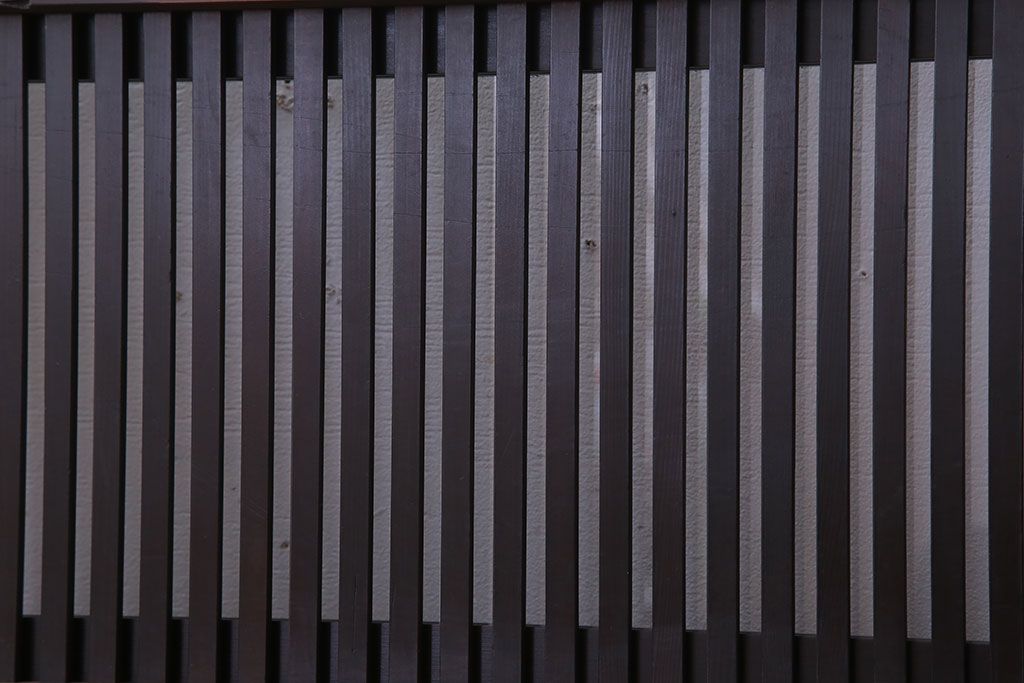 裏ガラス入り!ダイヤガラス帯のアンティーク格子戸