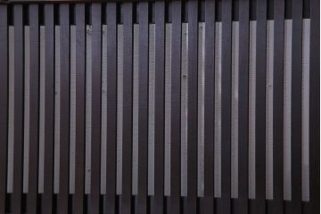 裏ガラス入り!ダイヤガラス帯のアンティーク格子戸