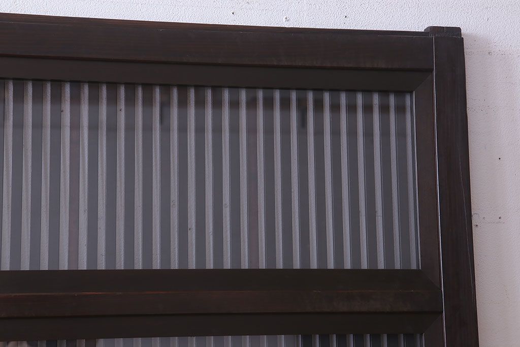 裏ガラス入り!ダイヤガラス帯のアンティーク格子戸