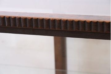 アンティーク家具　大正ロマン　彫刻が美しい古いナラ材のガラスケース