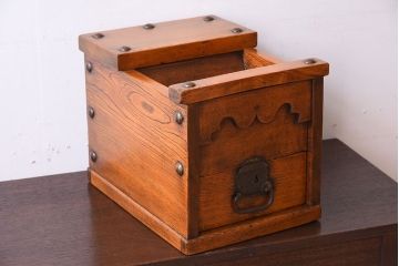 アンティーク雑貨　総欅材　明治〜大正期　アンティーク銭箱