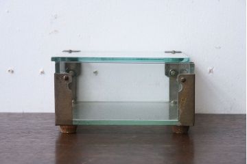 アンティーク雑貨　和製アンティーク　昭和レトロ　ガラス製小物入れ