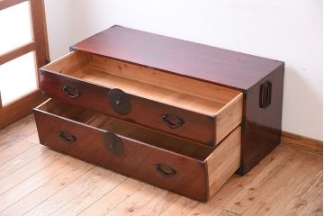 アンティーク家具　前面栗材!桜丸金具の時代箪笥ローボード(米沢箪笥・衣装箪笥)(2)
