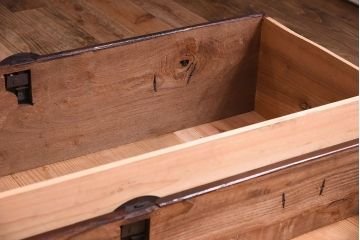 アンティーク家具　前面栗材!桜丸金具の時代箪笥ローボード(米沢箪笥・衣装箪笥)(2)