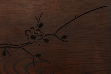 古民具・骨董　最高級品!透かし彫りが美しい欅一枚板の欄間