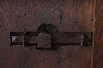 明治大正期　総欅材!鏡板一枚板のアンティーク幅狭蔵戸(玄関戸)