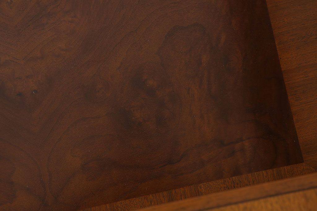 DREXEL HERITAGE(ドレクセルヘリテイジ)USA　CAMEO　特注品　ガラス天板のセンターテーブル(カクテルテーブル)(定価約100万円)