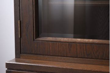 中古　永田良介商店　高級品!831型2枚扉食器棚(カップボード)(定価約49万7千円)