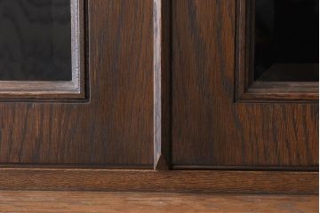 中古　永田良介商店　高級品!831型2枚扉食器棚(カップボード)(定価約49万7千円)