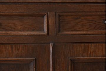 中古　永田良介商店　高級品!831型2枚扉食器棚(カップボード)(定価約49万7千円)