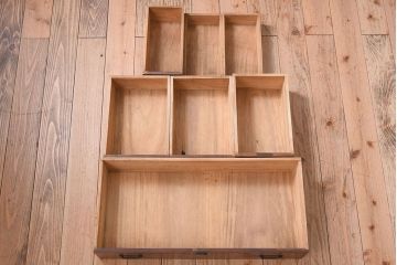 アンティーク家具　前面桑材!和製アンティークの上品な茶箪笥