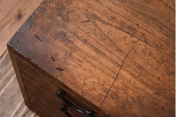 アンティーク家具　総桐材のアンティーク小引き出し