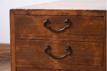 アンティーク家具　総桐材のアンティーク小引き出し